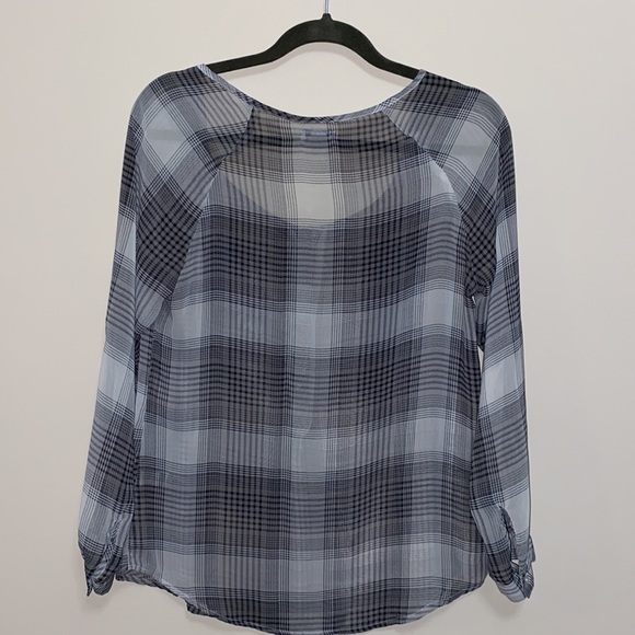 Old Navy Long Sleeve Plaid Sheer Top - Picture 3 of 6